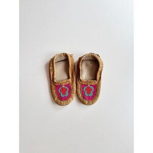 Vintage Handmade Warm Brown Beaded Suede Leather Slippers Moccasins